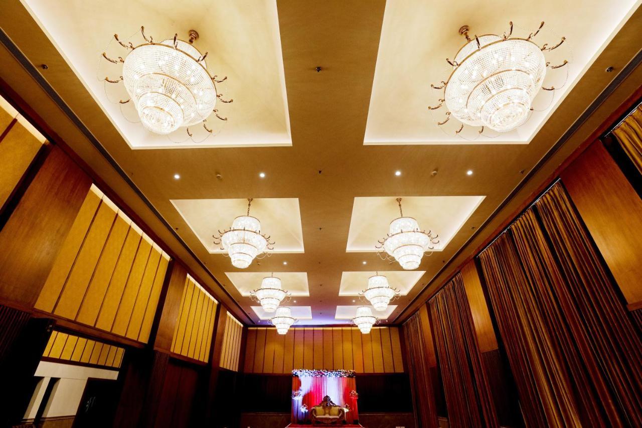 Gulab Kothi By Royal Orchid Hotels Limited Varanasi Esterno foto