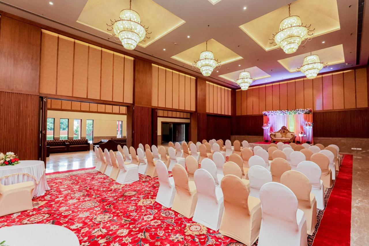 Gulab Kothi By Royal Orchid Hotels Limited Varanasi Esterno foto