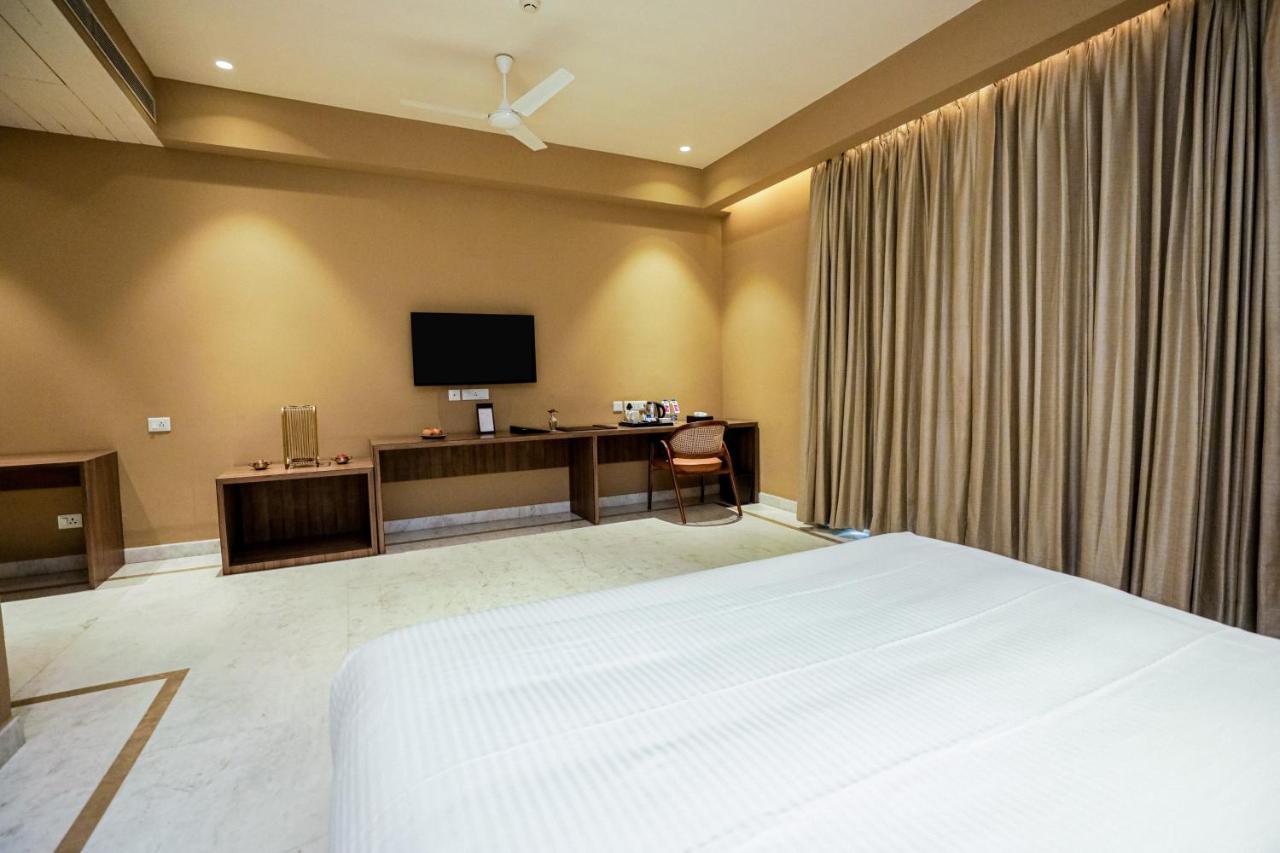 Gulab Kothi By Royal Orchid Hotels Limited Varanasi Esterno foto
